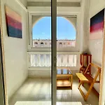 Sunny Atico Apartament *