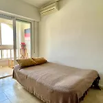 Sunny Atico Apartament